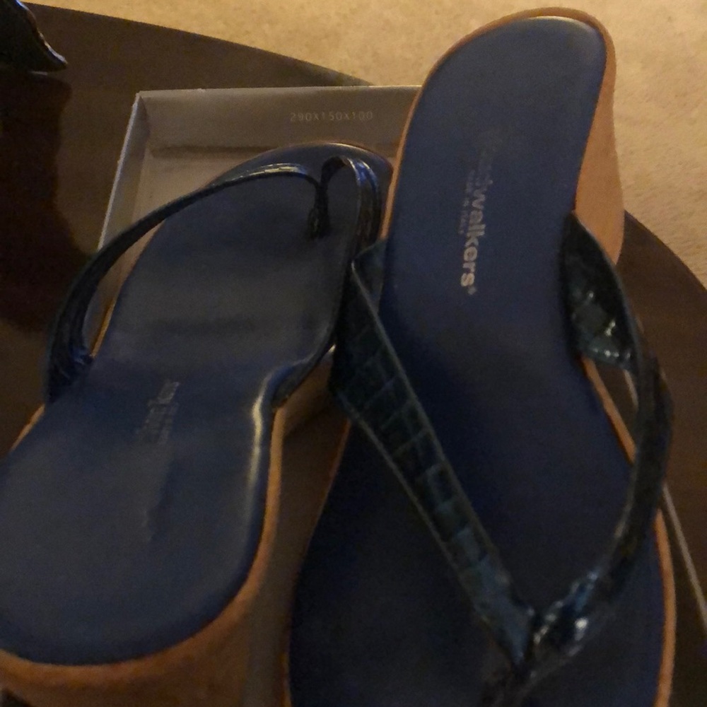 Navy shoes